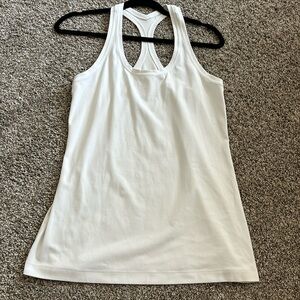 Perfect condition size 12 lulu tank